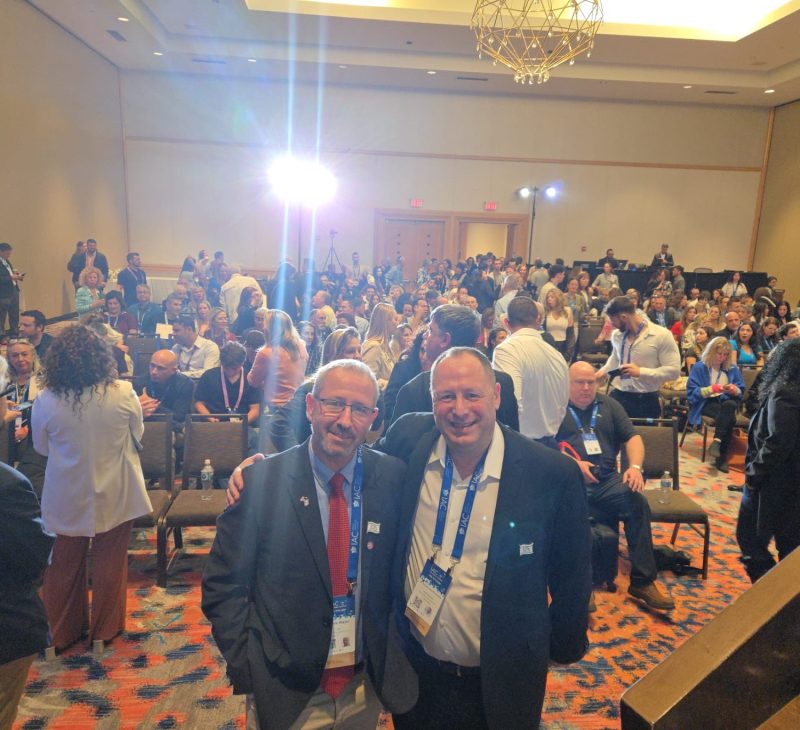 Shlomi Schneider and Yaniv Glazer